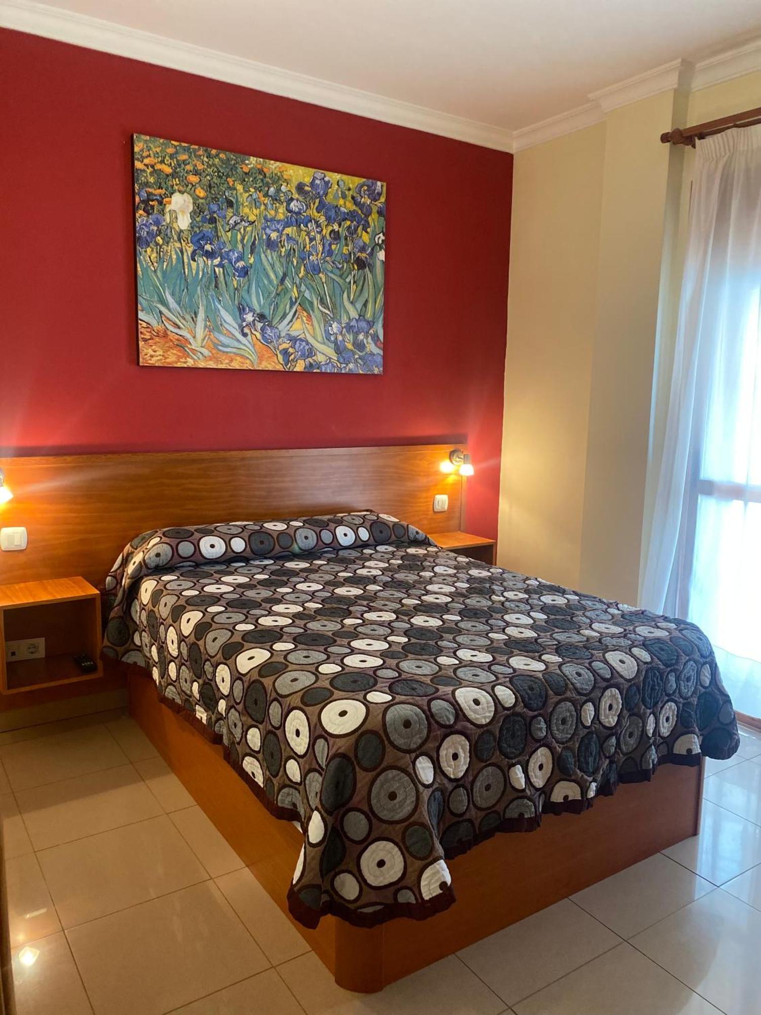 Apartamentos Maria Del Carmen Torremolinos Dış mekan fotoğraf